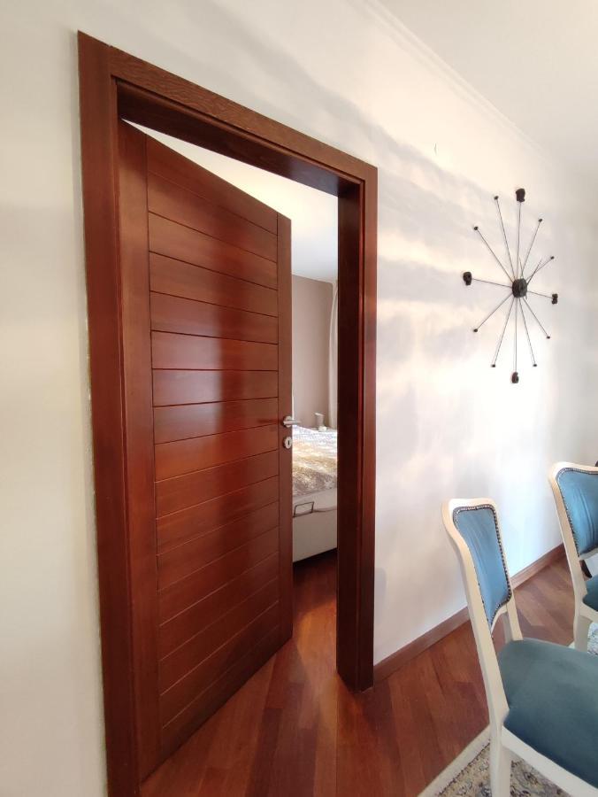 Deluxe Apartment Lejla - Free Garage Parking Saraievo Exterior foto